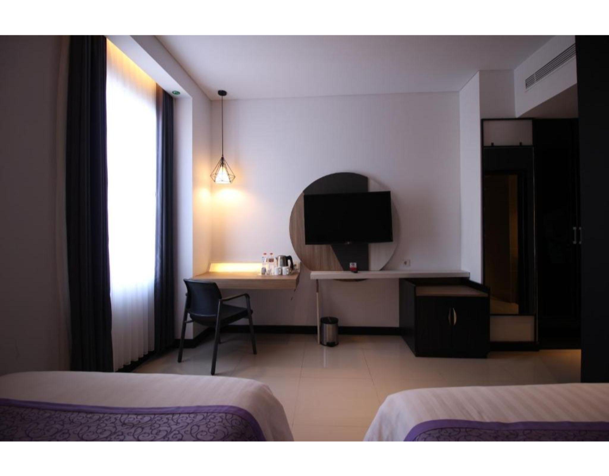 Forriz Hotel Yogyakarta Esterno foto