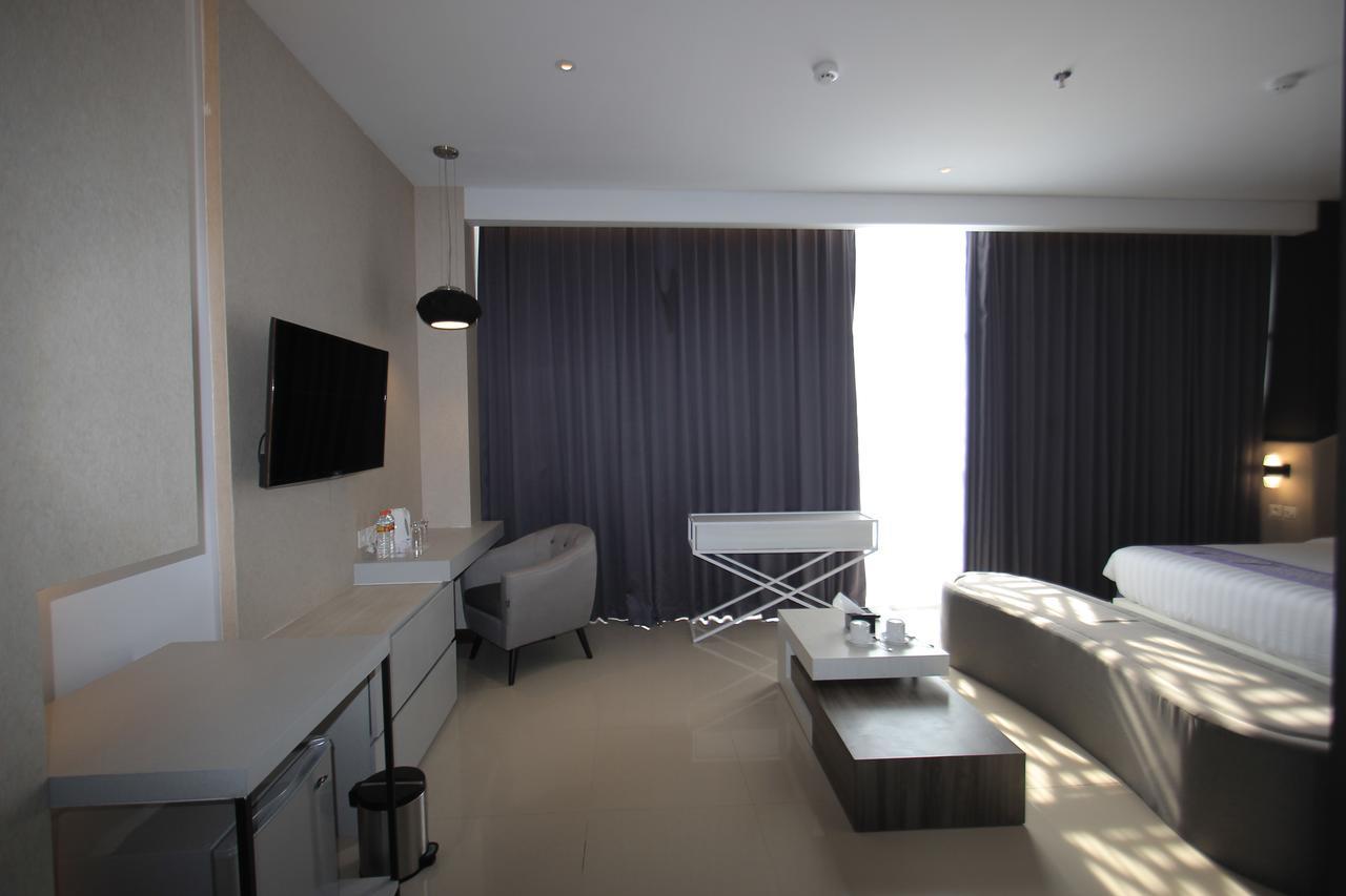 Forriz Hotel Yogyakarta Esterno foto